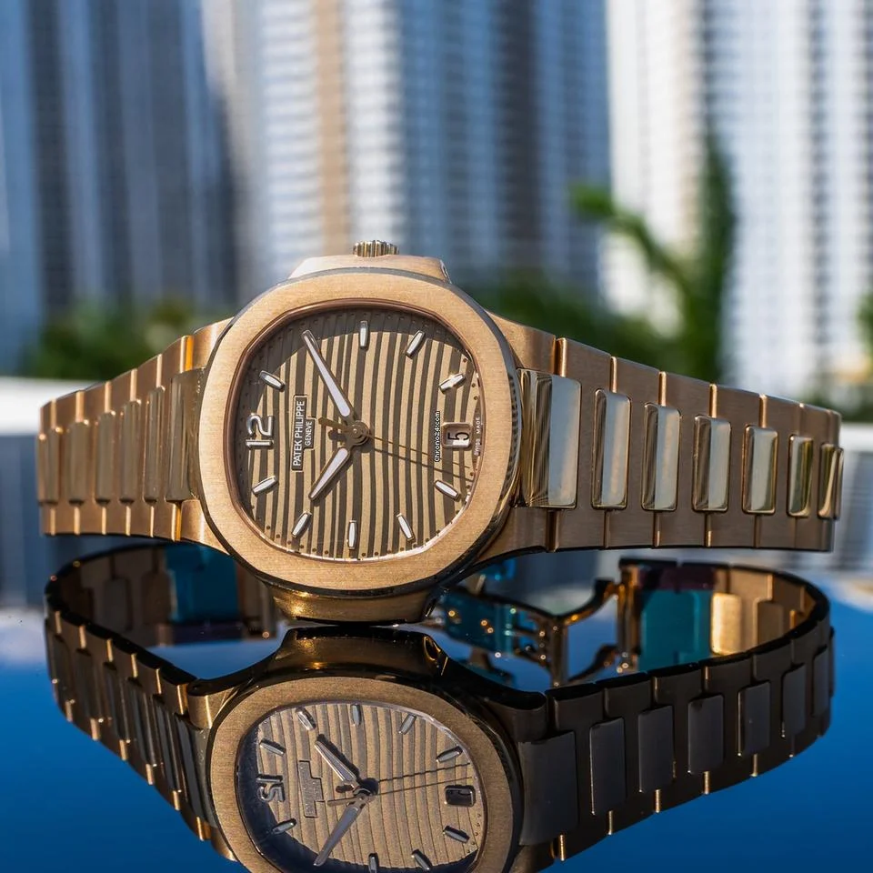 Patek Philippe 2022 Nautilus 7118/1r 35mm
