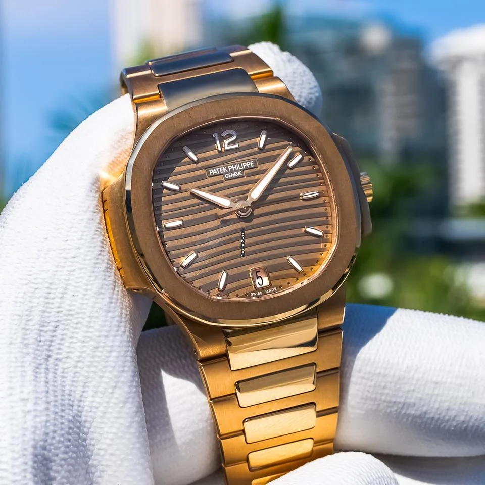 Patek Philippe 2022 Nautilus 7118/1r 35mm