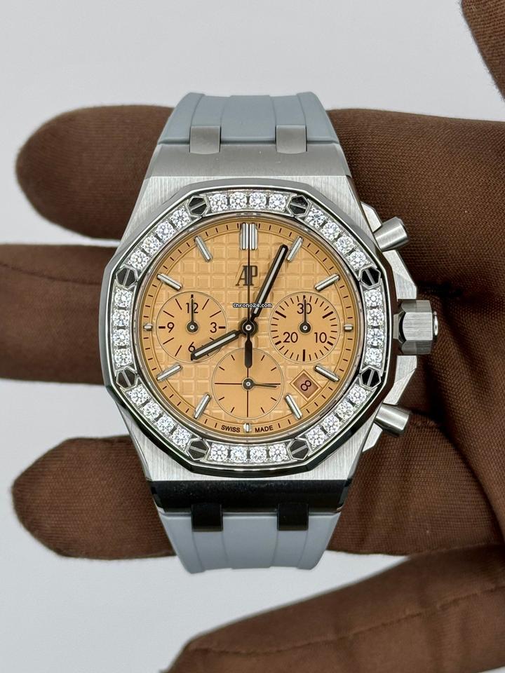 Audemars Piguet 2024 Royak Oak Offshore Salmon Dial 37mm Stainless Steel 26231ST.ZZ.A178CA.01