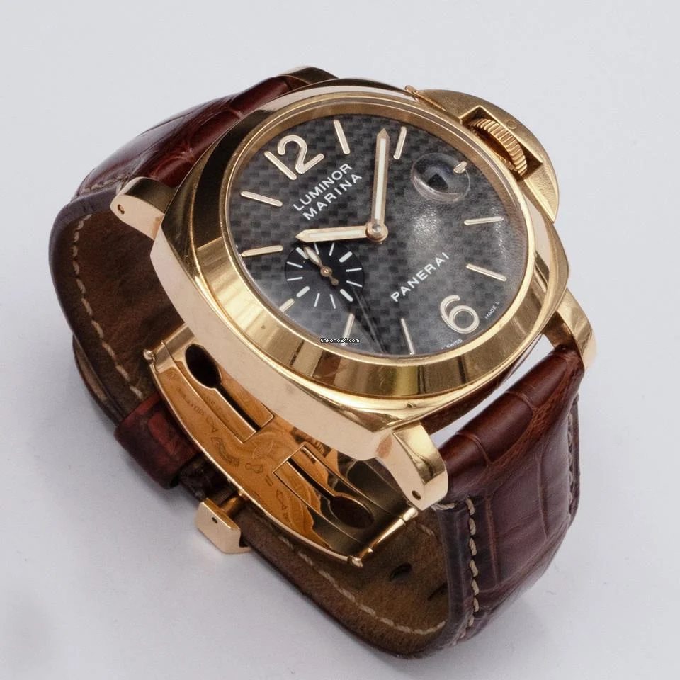 Panerai Luminor Marina PAM00140 Black Carbon Dial 18K Yellow Gold Mens Watch