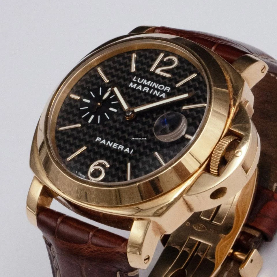 Panerai Luminor Marina PAM00140 Black Carbon Dial 18K Yellow Gold Mens Watch