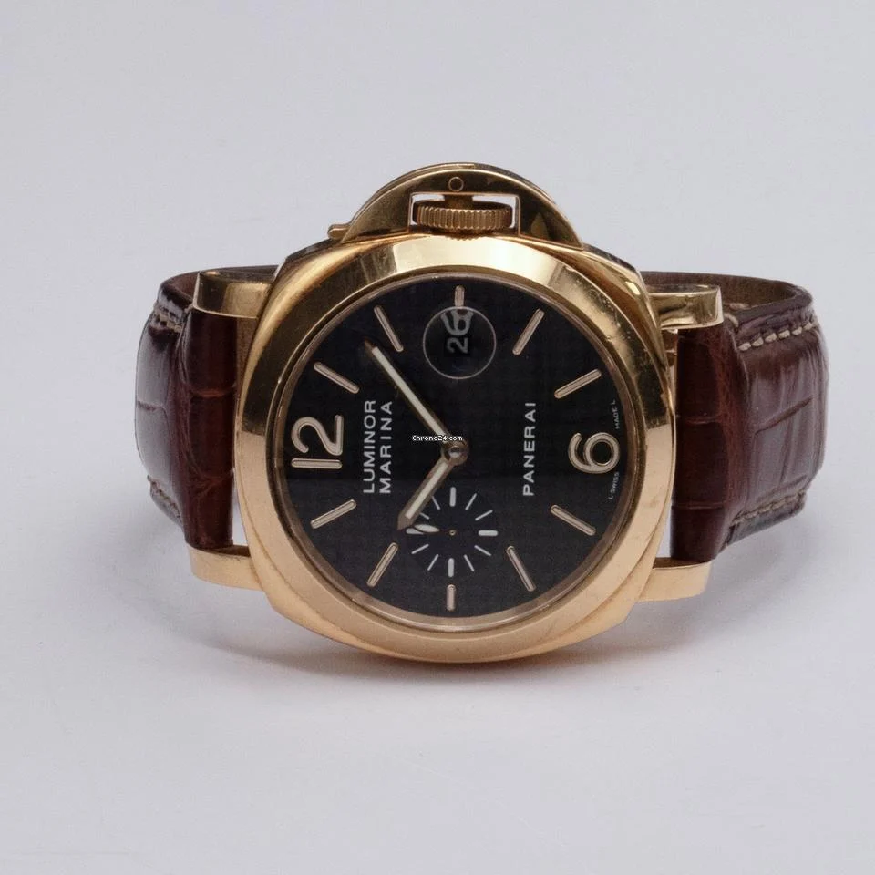 Panerai Luminor Marina PAM00140 Black Carbon Dial 18K Yellow Gold Mens Watch