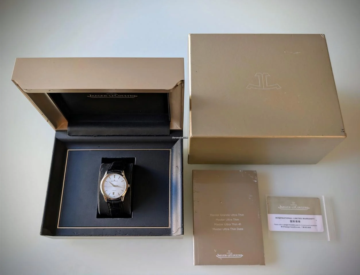 Jaeger-LeCoultre Master Ultra Thin Date Complete set