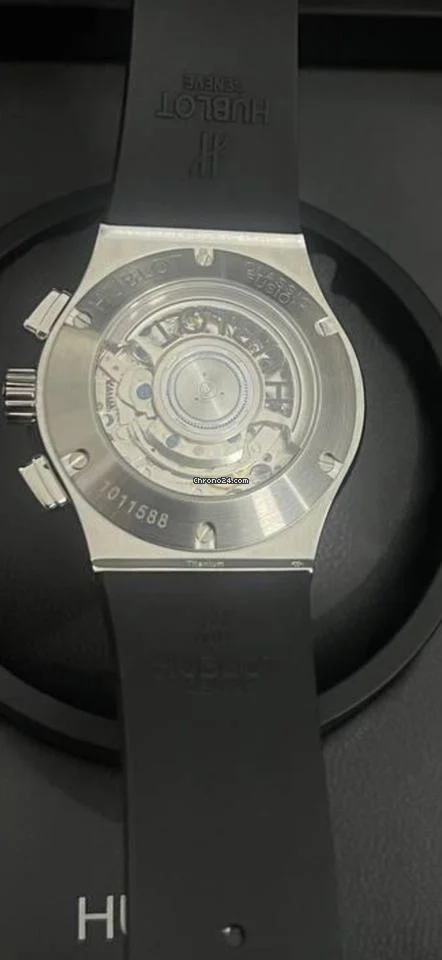 Hublot Classic Fusion Chronograph Unworn Hublot Classic Fusion Chronograph 6 Hublot Classic Fusion Chronograph Unworn Hublot Classic Fusion Chronograph