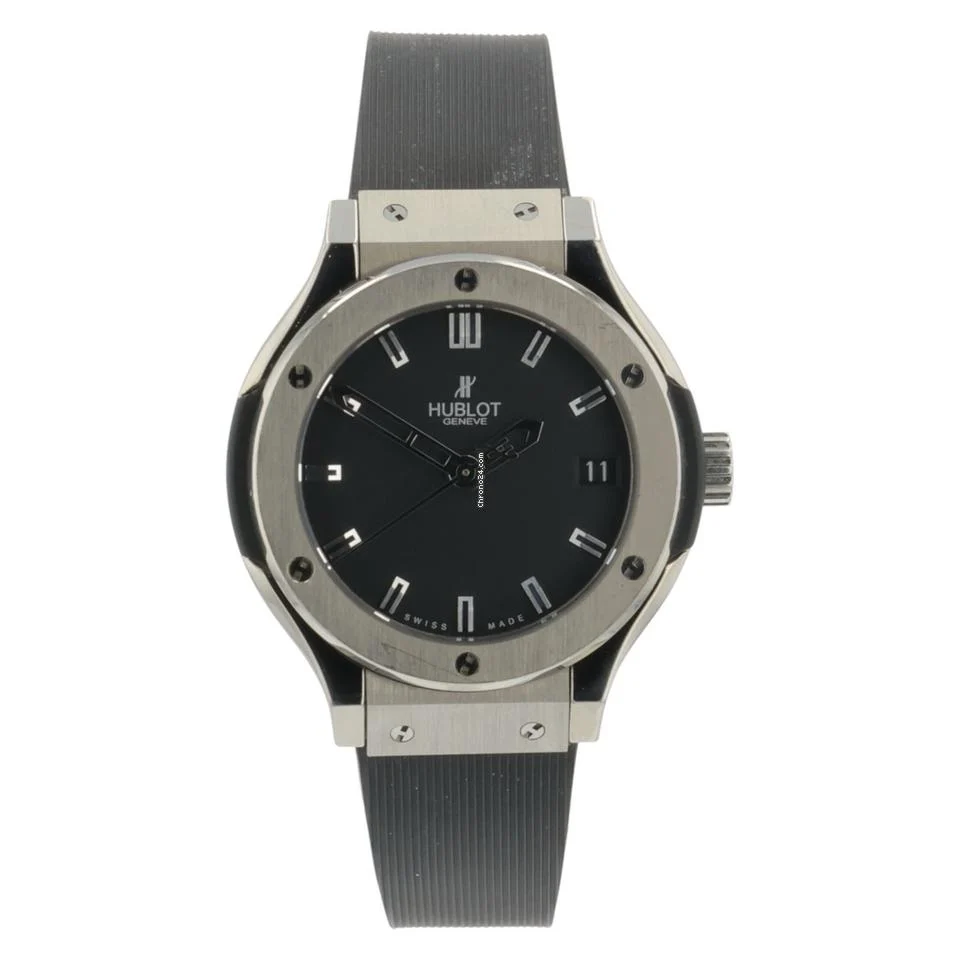 Hublot Classic Fusion Titanium Black Dial 33mm Quartz Women's 581.NX.1170.RX
