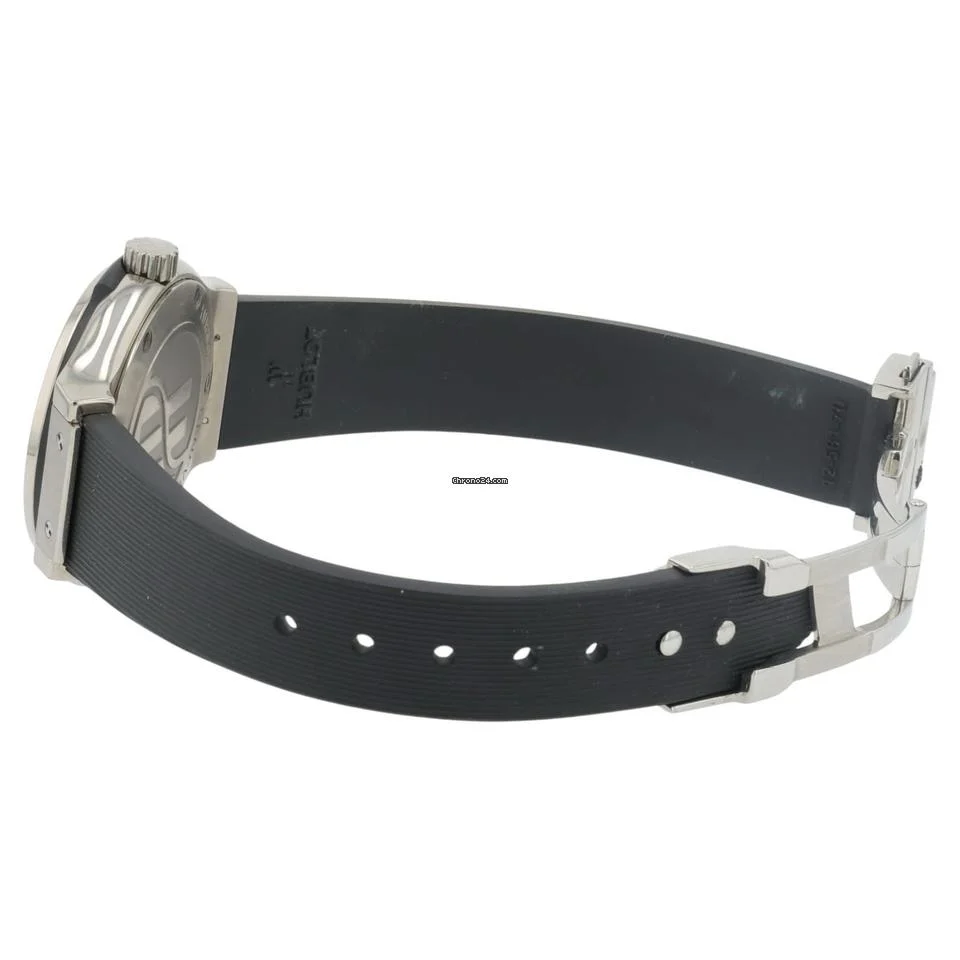 Hublot Classic Fusion Titanium Black Dial 33mm Quartz Women's 581.NX.1170.RX 9 Hublot Classic Fusion Titanium Black Dial 33mm Quartz Women's 581.NX.1170.RX
