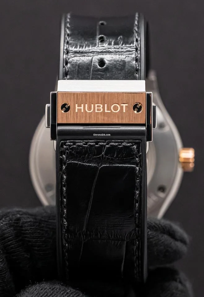 Hublot Classic Fusion Titanium King Gold 45 mm Black Dial $13K MSRP Automatic Deploy Date