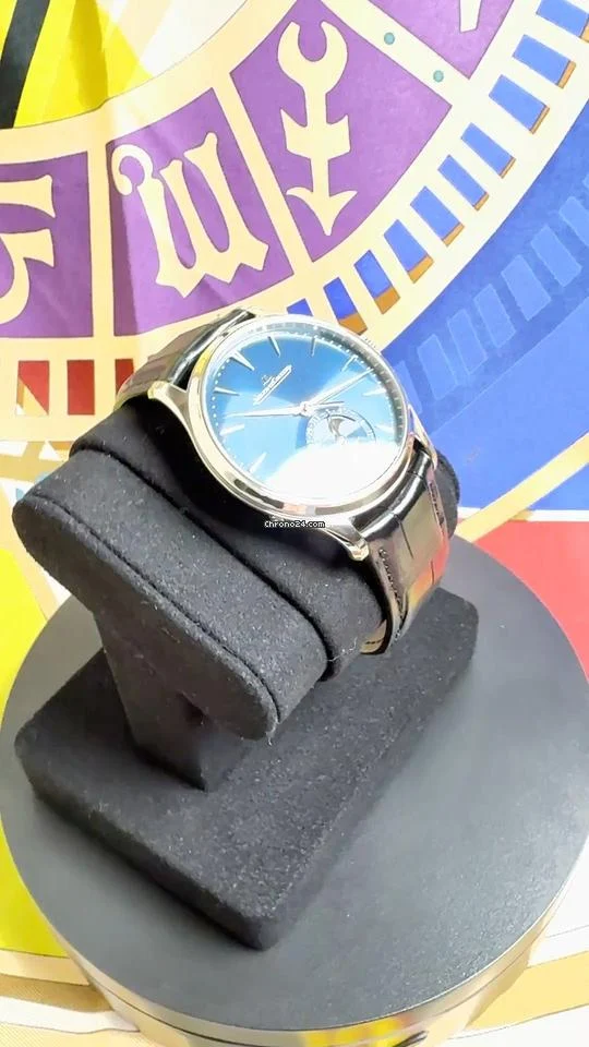 Jaeger-LeCoultre Master Ultra Thin Moon Pamphlet, Warranty card 6 1/2 years left Booklet, Travel Box