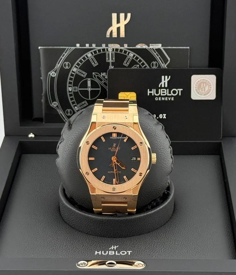 Hublot 511.OX.1180.OX Classic Fusion 18K Rose Gold Box Paper 45mm