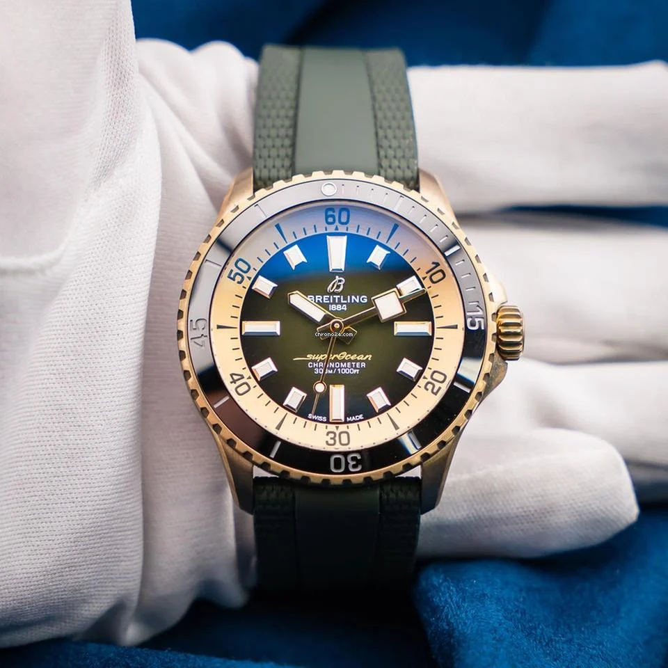 Breitling Superocean Automatic 42 Breitling Superocean Green Dial Bronze 42mm Box & Papers 10 Breitling Superocean Automatic 42 Breitling Superocean Green Dial Bronze 42mm Box & Papers