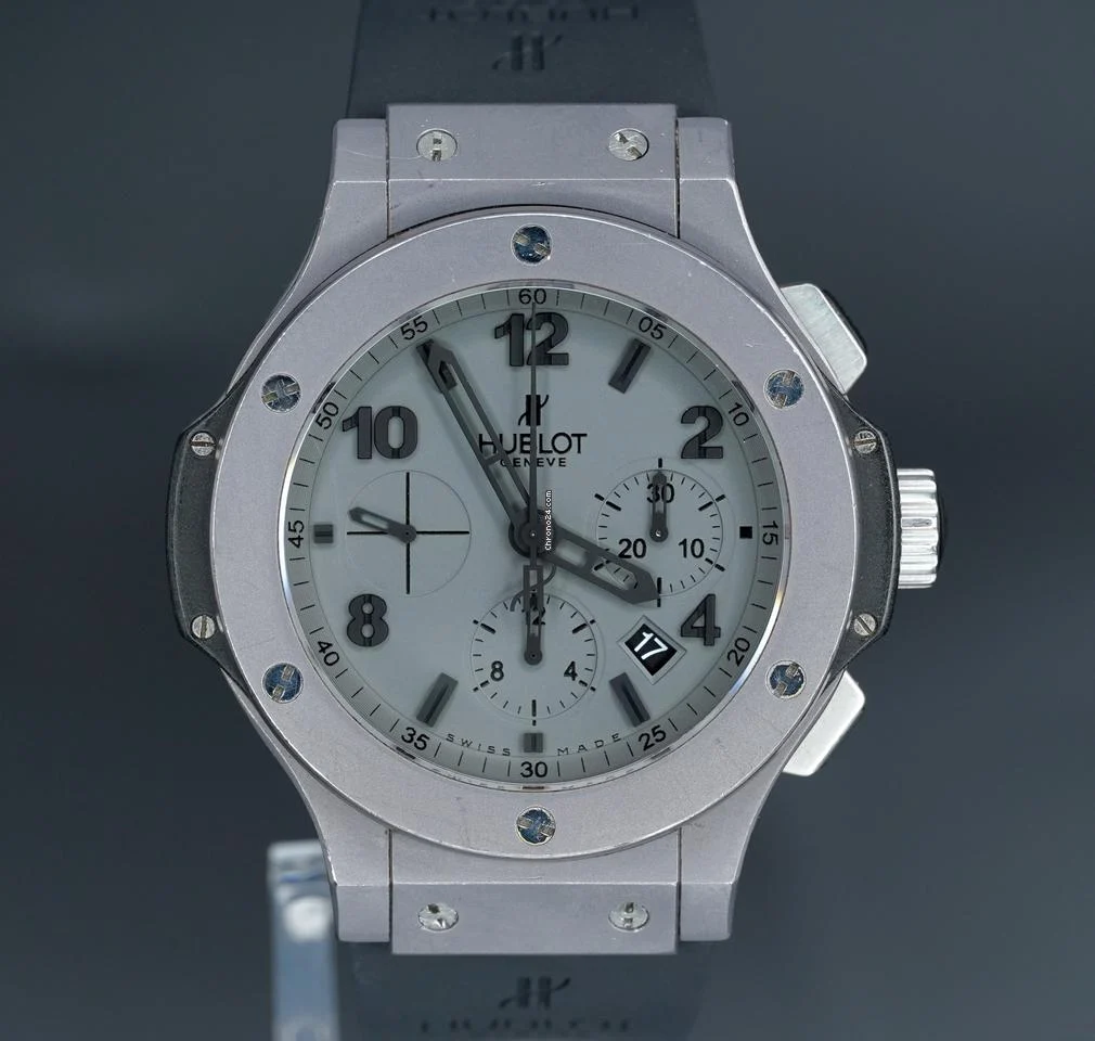 Hublot Big Bang Chronograph Tantalum Gray Dial 44mm Automatic 301.AI.460.RX