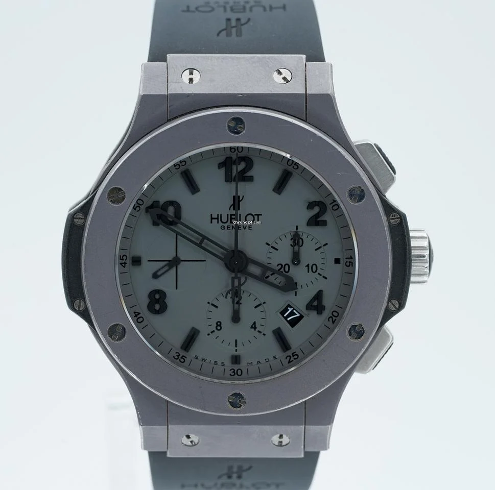Hublot Big Bang Chronograph Tantalum Gray Dial 44mm Automatic 301.AI.460.RX