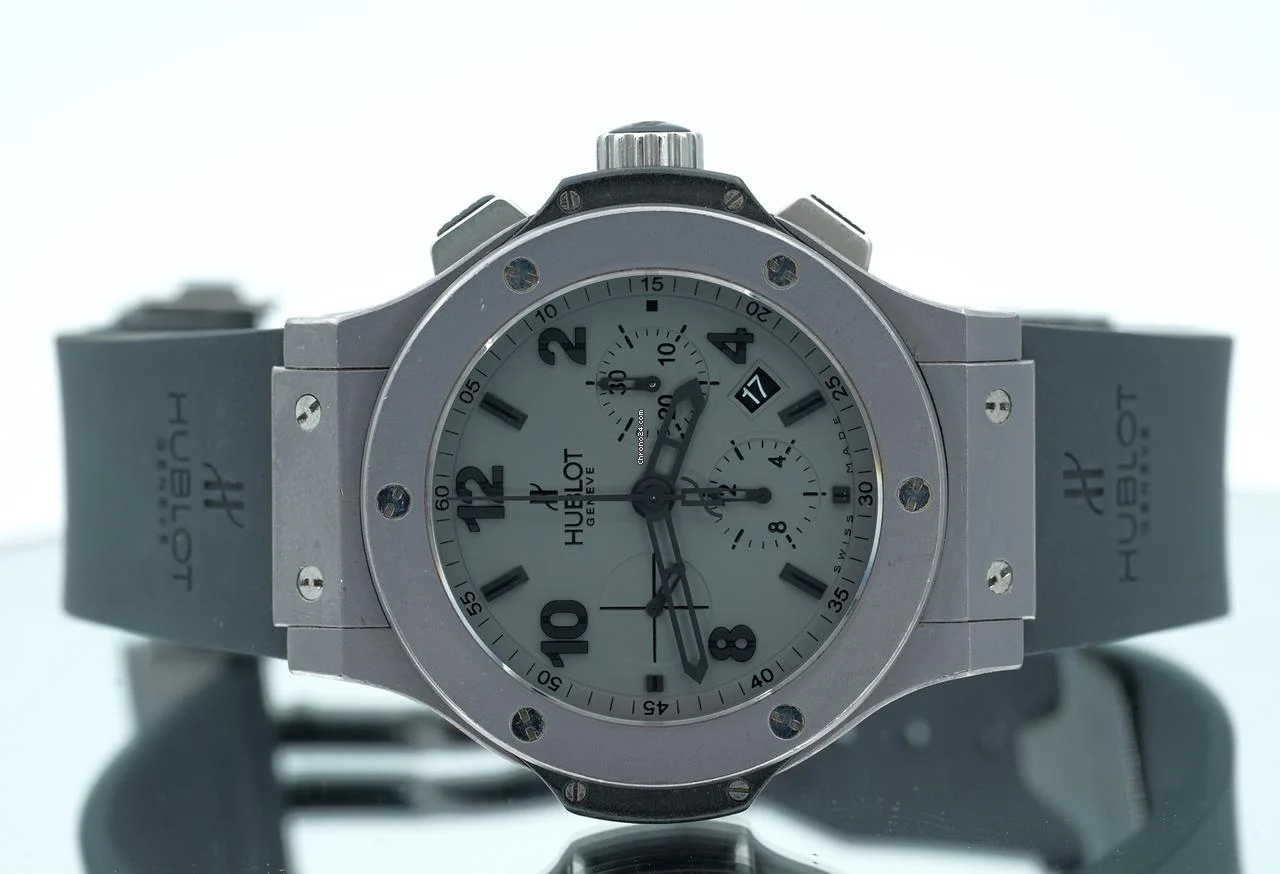 Hublot Big Bang Chronograph Tantalum Gray Dial 44mm Automatic 301.AI.460.RX