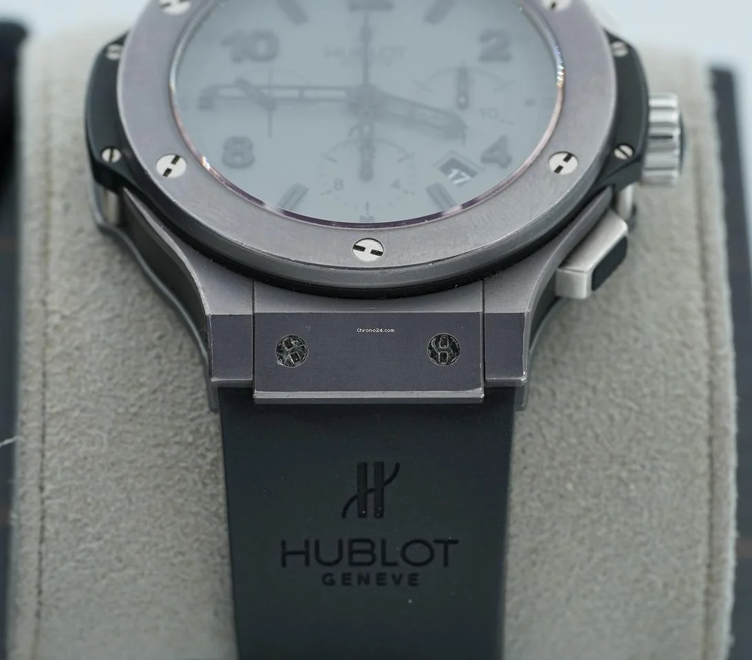 Hublot Big Bang Chronograph Tantalum Gray Dial 44mm Automatic 301.AI.460.RX