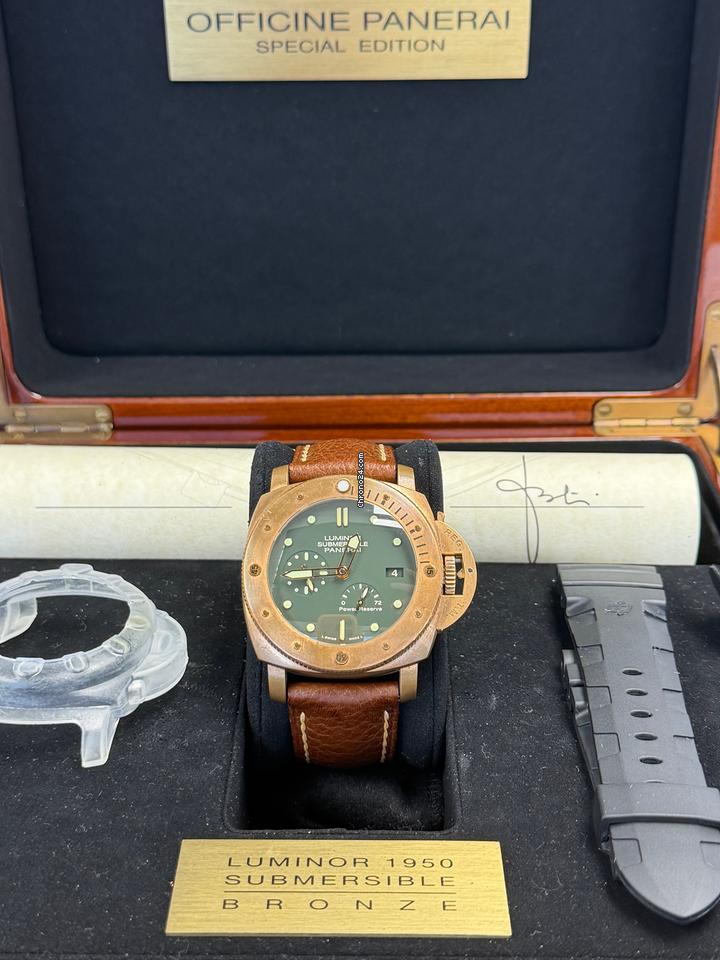 Panerai Luminor Submersible Bronze Green Dial PAM 00507