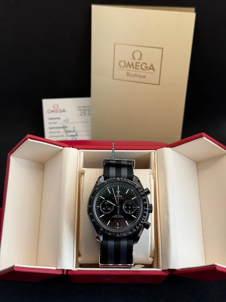 Omega Speedmaster Dark Side Of The Moon Collector Owned ? Excellent Condition ? Service Papers