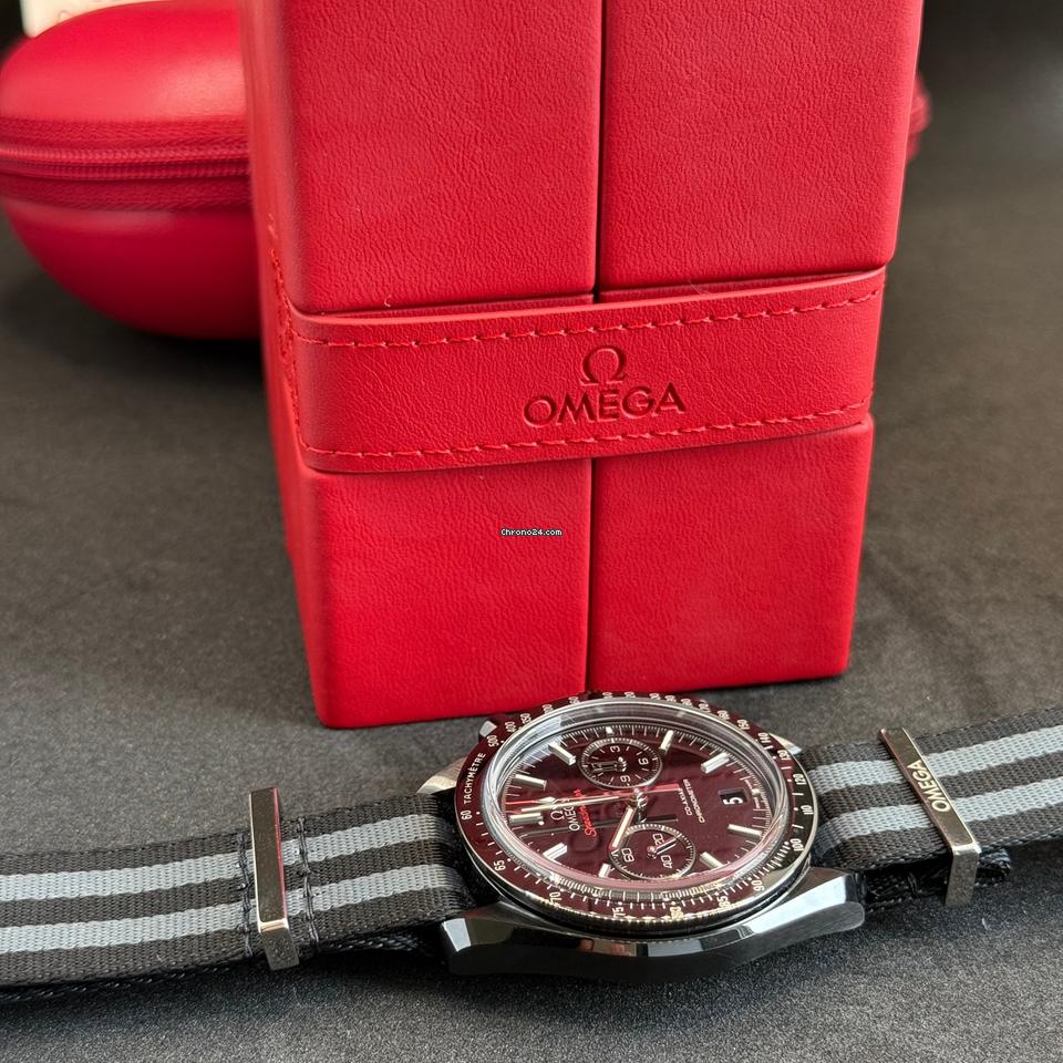 Omega Speedmaster Dark Side Of The Moon Collector Owned ? Excellent Condition ? Service Papers