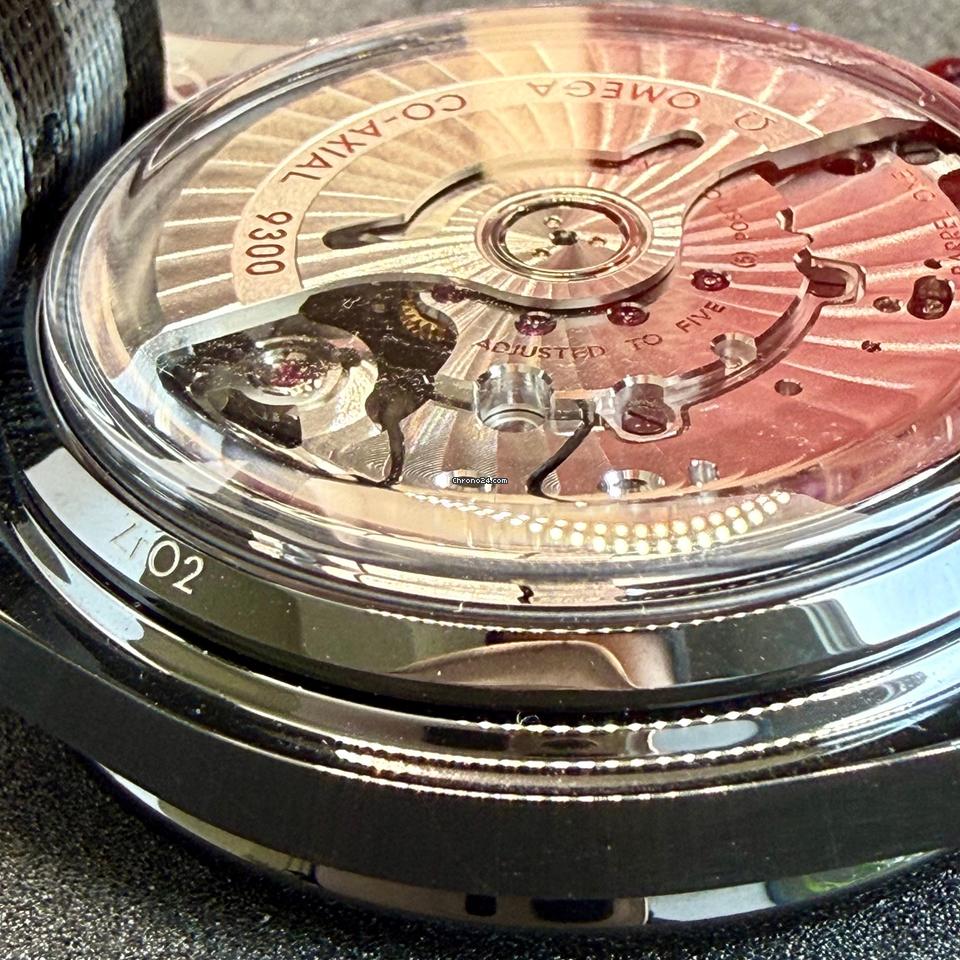Omega Speedmaster Dark Side Of The Moon Collector Owned ? Excellent Condition ? Service Papers