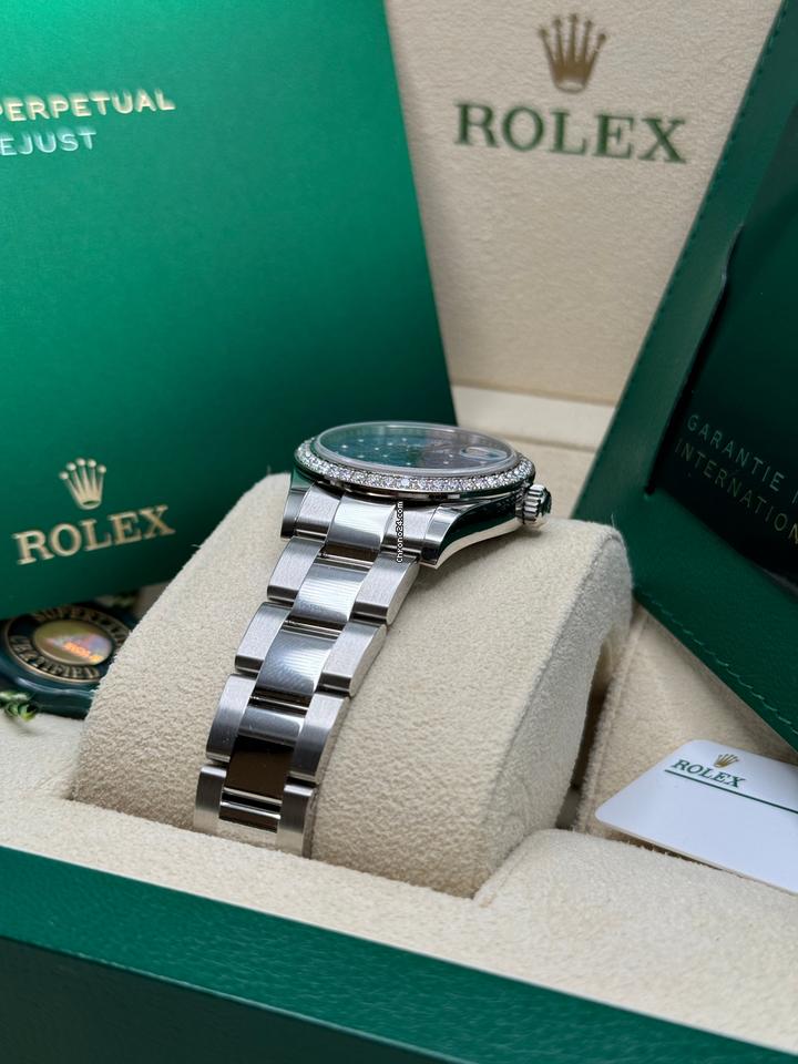 Rolex Datejust 31 NEW 2024 Blue Floral Diamond Dial Diamond Bezel Stainless Steel Oyster 4 Rolex Datejust 31 NEW 2024 Blue Floral Diamond Dial Diamond Bezel Stainless Steel Oyster