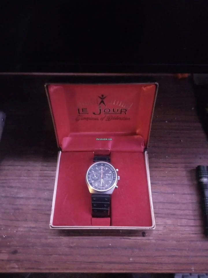 Le Jour Chronograph Chronograph 7500. Vintage 1978 model. Excellent Condition.