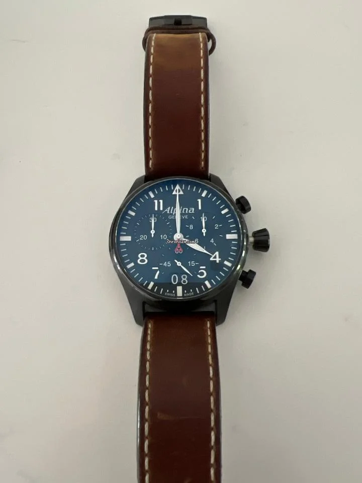 Alpina Startimer Pilot Alpina Startimer. Blue face. Excellent condition. 6 Alpina Startimer Pilot Alpina Startimer. Blue face. Excellent condition.