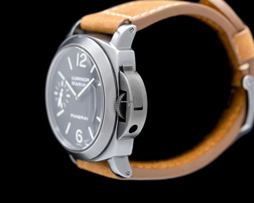 Panerai PAM00004 Luminor Marina Black PVD SS Black Dial