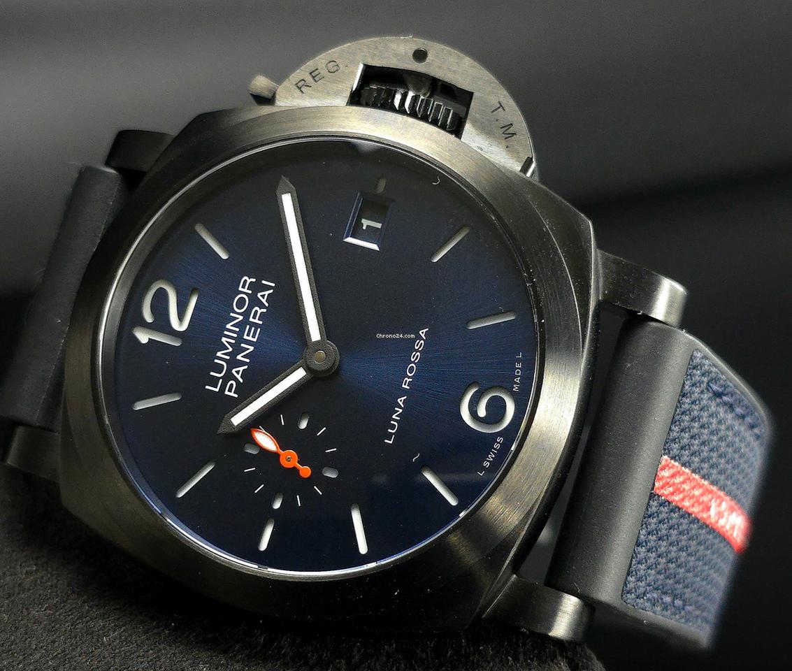 Panerai Dlc Luna Rossa Pam01408 Luminor Quaranta 40mm 2024, warranty through 2032. Box and papers.
