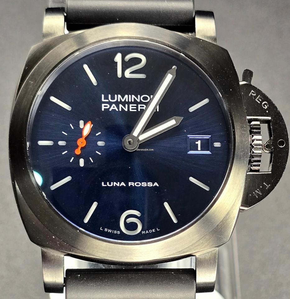 Panerai Dlc Luna Rossa Pam01408 Luminor Quaranta 40mm 2024, warranty through 2032. Box and papers.