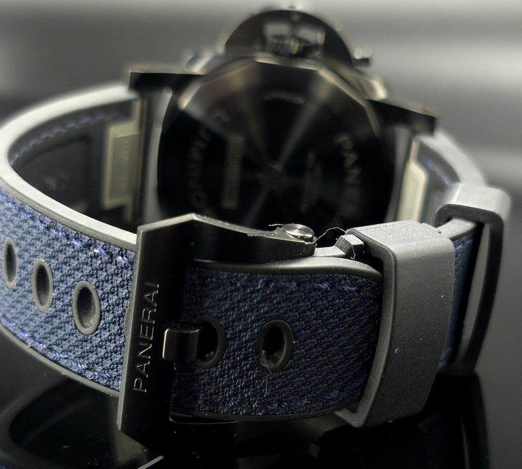Panerai Dlc Luna Rossa Pam01408 Luminor Quaranta 40mm 2024, warranty through 2032. Box and papers.