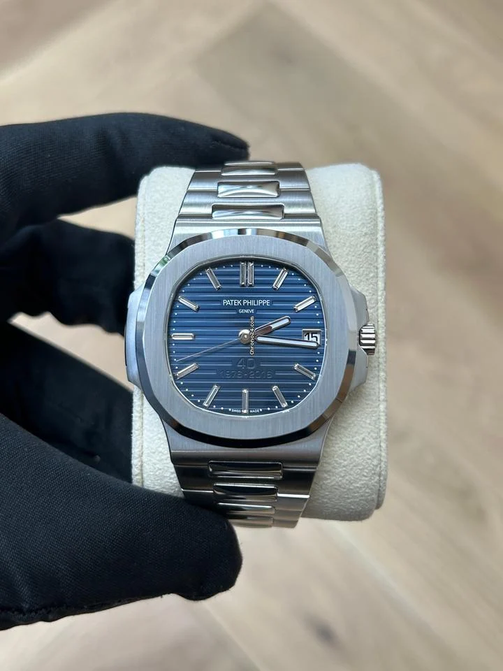 Patek Philippe 40th Anniversary Nautilus 40th Anniversary Platinum Baguette Blue Dial 5711/1P