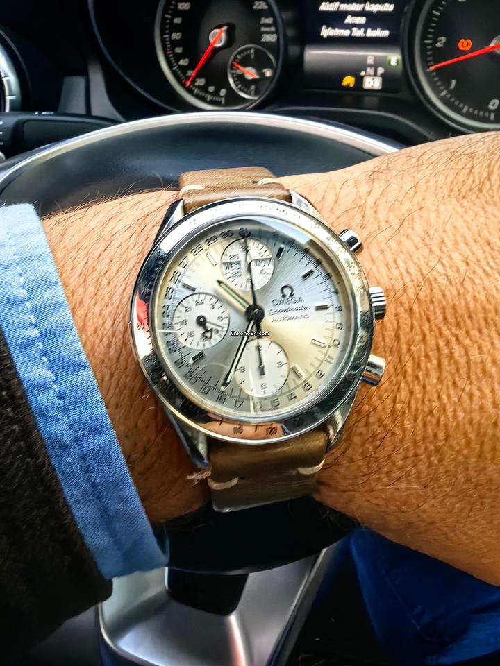 Omega Speedmaster triple date