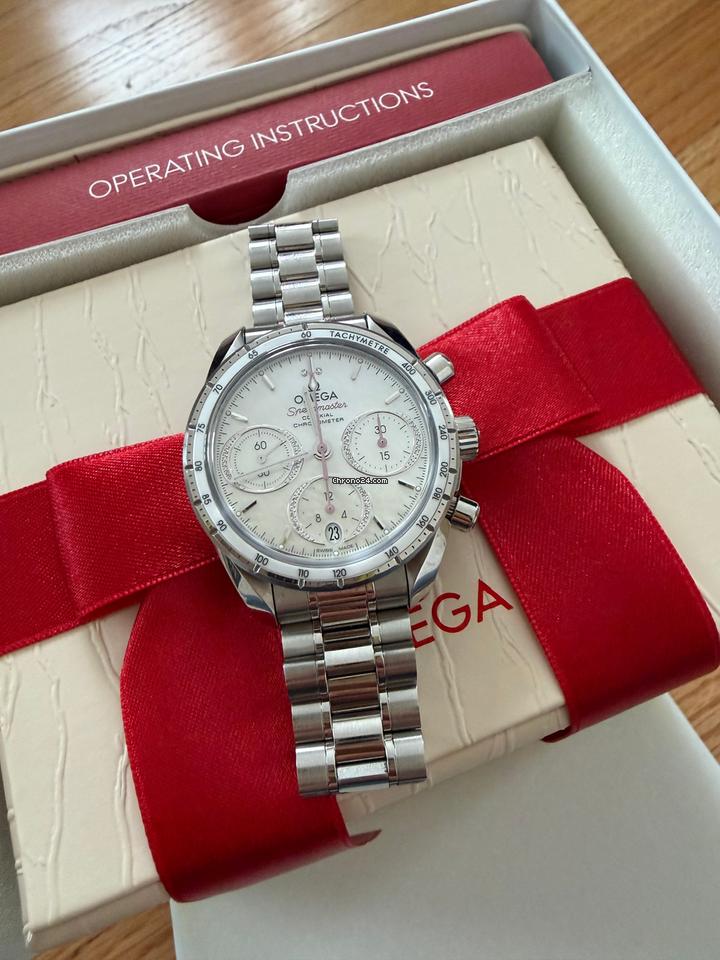 Omega Speedmaster 38 Chronograph Co-axial Full Set (Box and Papers)