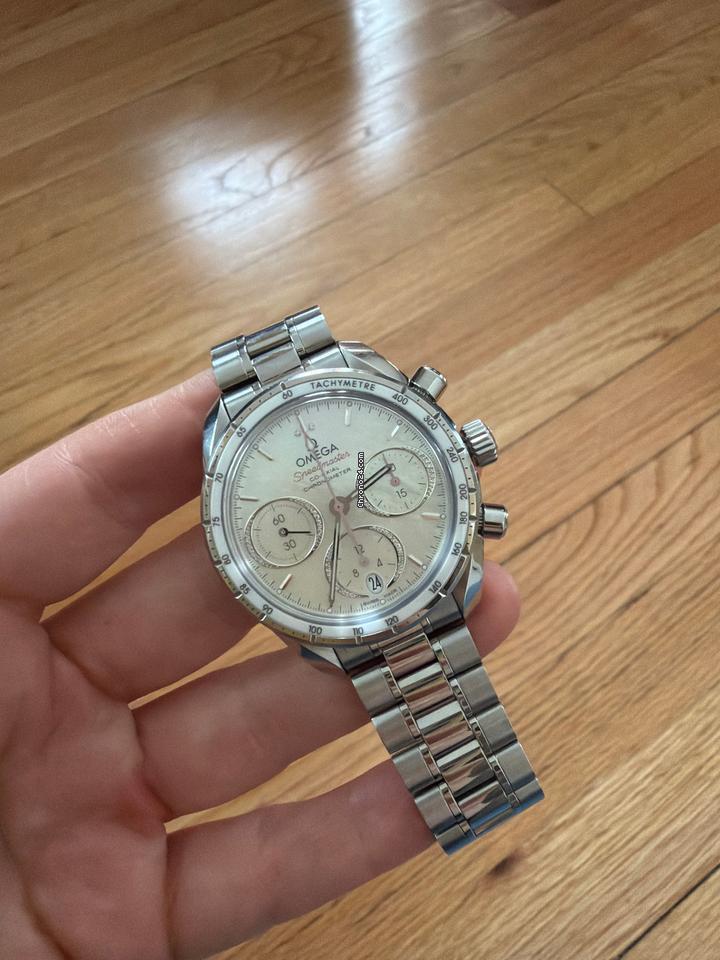 Omega Speedmaster 38 Chronograph Co-axial Full Set (Box and Papers)