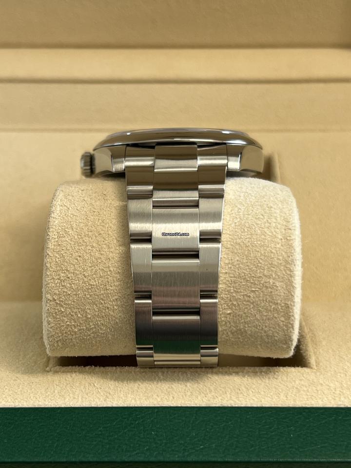 Rolex - Unworn Oyster Perpetual 41 Black Dial 124300 6 Rolex - Unworn Oyster Perpetual 41 Black Dial 124300