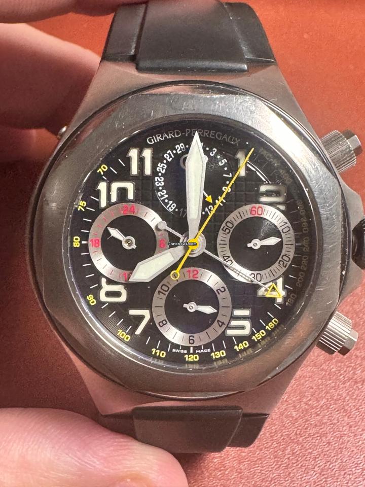 Girard Perregaux Laureato Evo 3 with original box