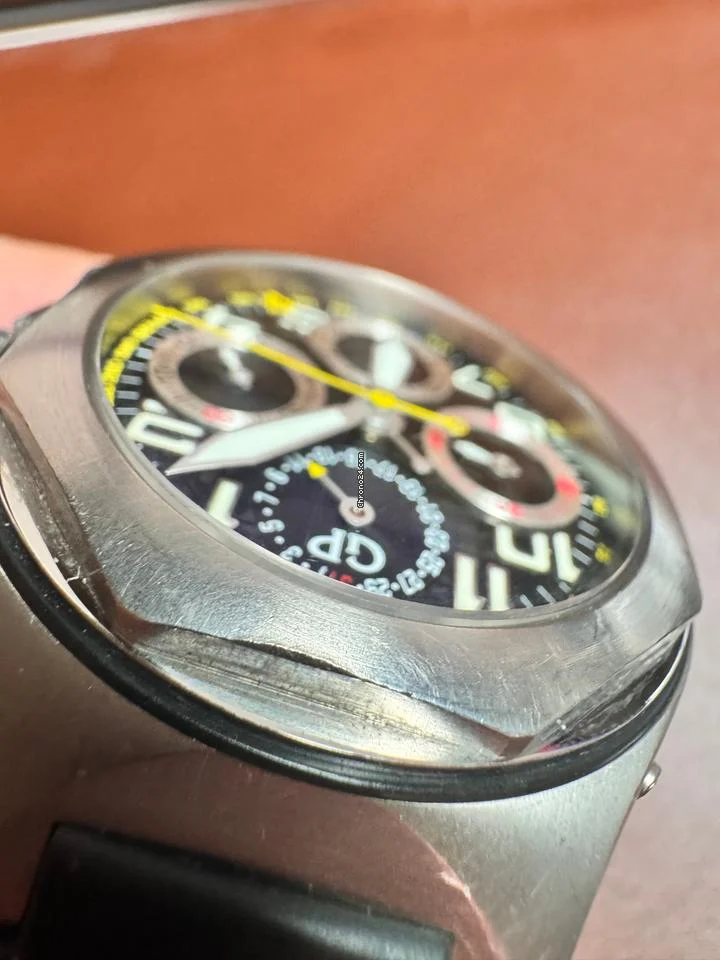 Girard Perregaux Laureato Evo 3 with original box