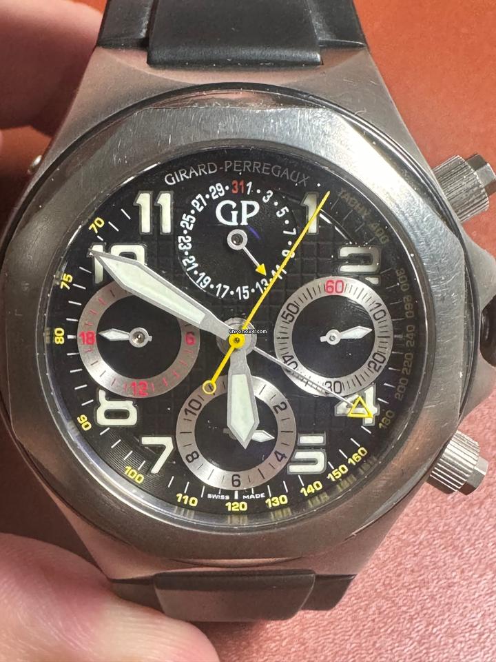 Girard Perregaux Laureato Evo 3 with original box