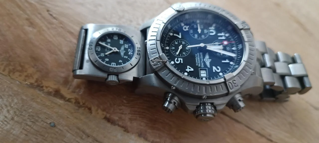 Breitling Avenger Breitling Chrono Avenger Utc Titan.