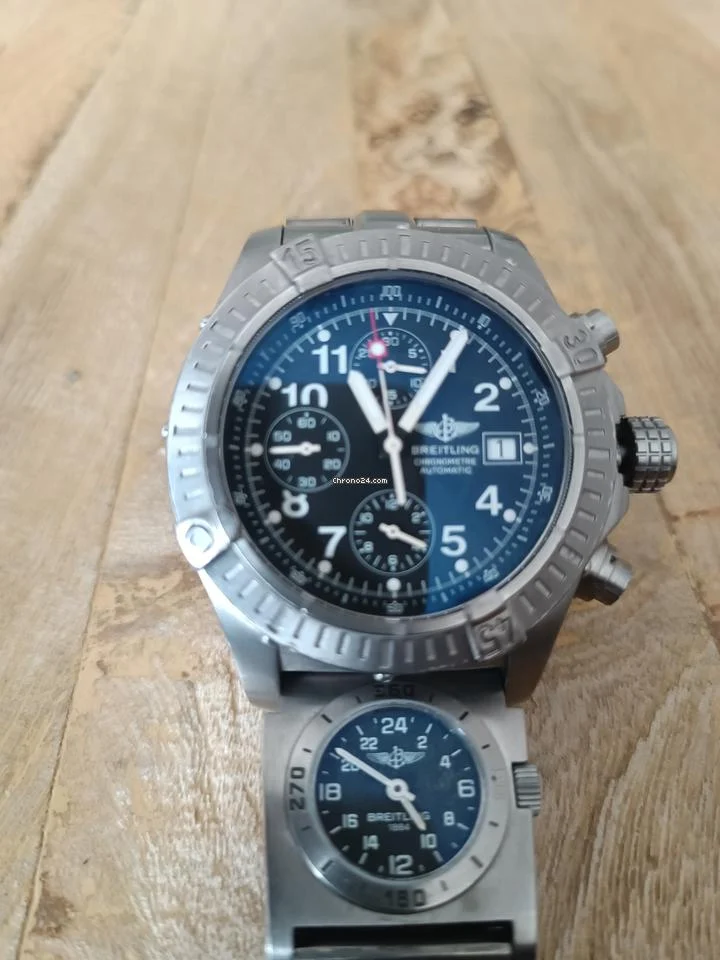 Breitling Avenger Breitling Chrono Avenger Utc Titan.