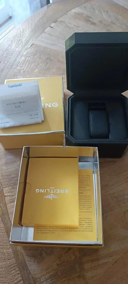 Breitling Avenger Breitling Chrono Avenger Utc Titan.