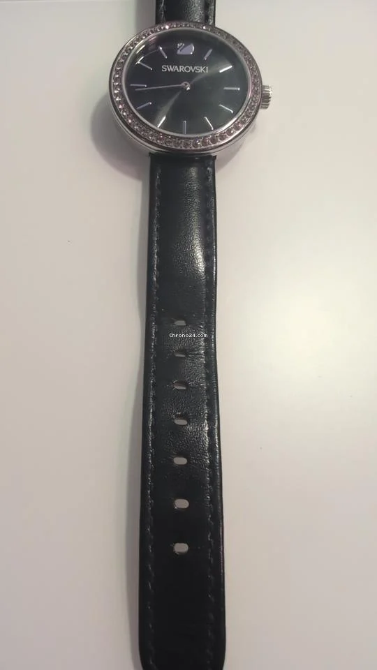 Swarovski Watch Daytime Black good as new 4 Swarovski Watch Daytime Black good as new