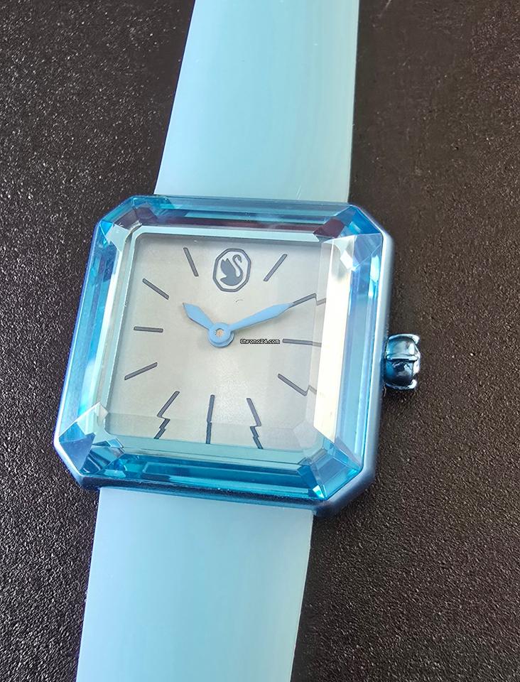 Swarovski Lucent Aqua beautiful and elegant sapphire glass, quartz movement
