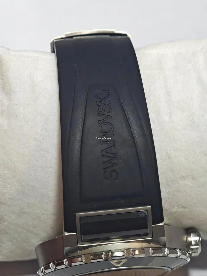 Swarovski Octea Abyssal Swiss Made Diver ETA 2824-2 Automatic DiverCeramic Bezel Sa