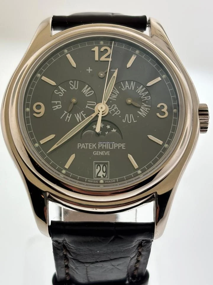 Patek Philippe Annual Calendar Full set