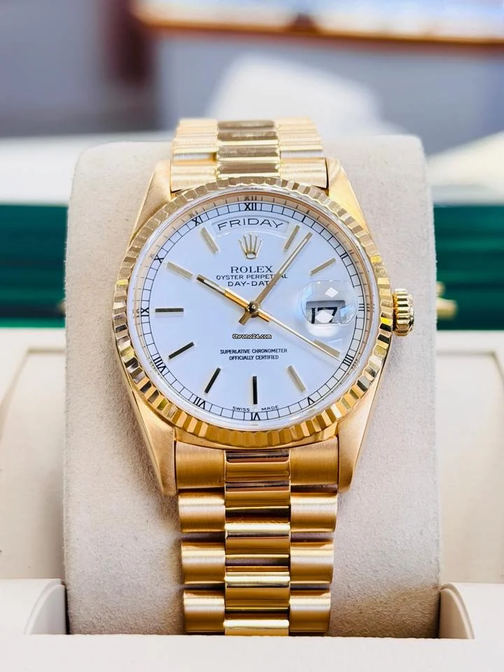 Rolex Day-Date 36 18238 President 18K Yellow Gold Double Quick Fluted Bezel White Dial preowne