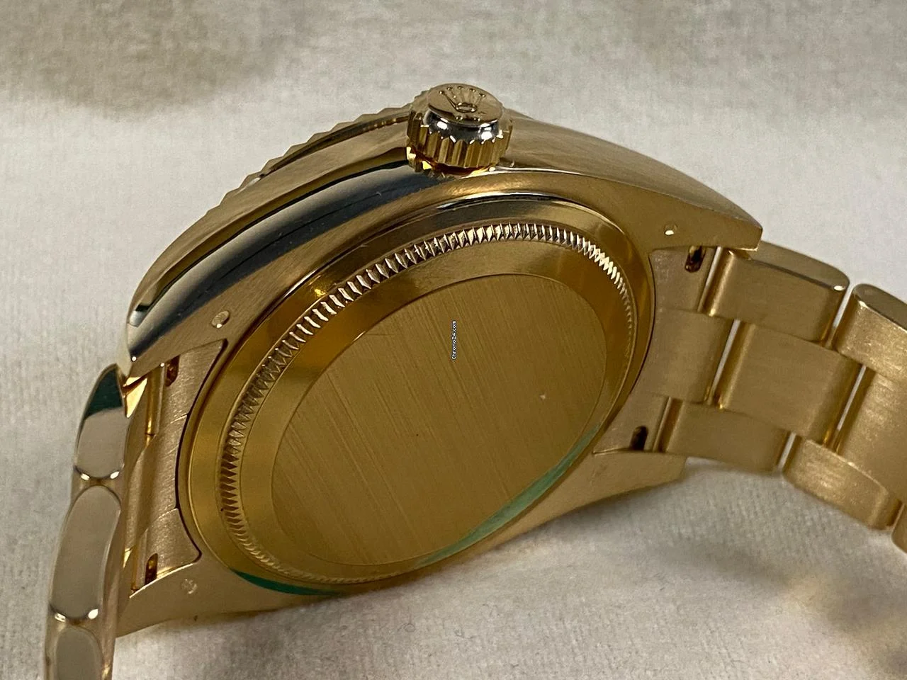 Rolex Like NEW Sky-Dweller Yellow Gold Oyster Champagne Arabic Dial 9 Rolex Like NEW Sky-Dweller Yellow Gold Oyster Champagne Arabic Dial