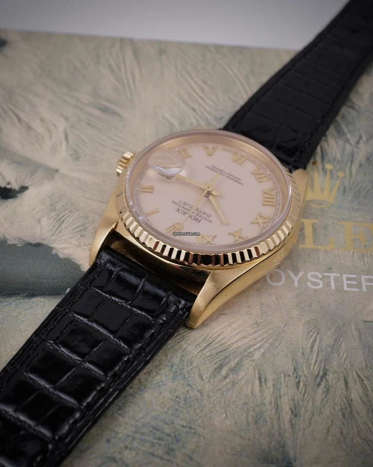 Rolex Datejust 36 1989 with Box, Ivory Roman Dial, Rolex Buckle, 2x straps