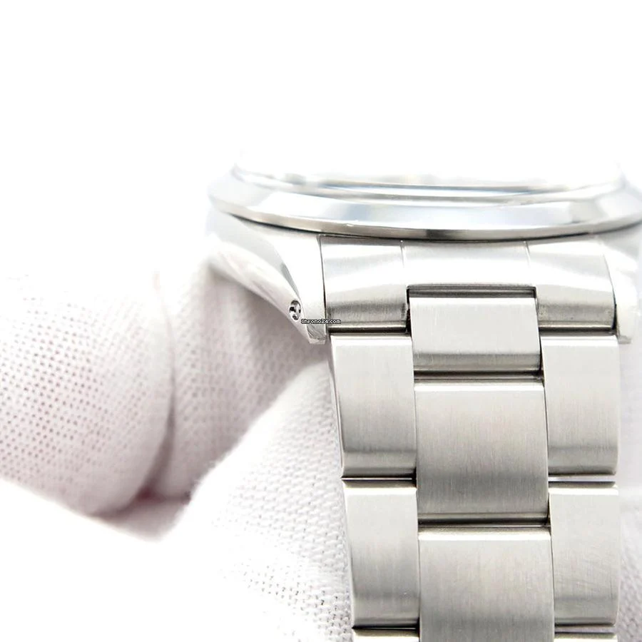 Rolex 1016/0 Explorer 36mm Automatic - Rolex Service Card Dated September 2025 9 Rolex 1016/0 Explorer 36mm Automatic - Rolex Service Card Dated September 2025