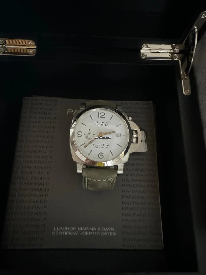 Panerai Luminor Marina 8 Panerai Luminor Marina