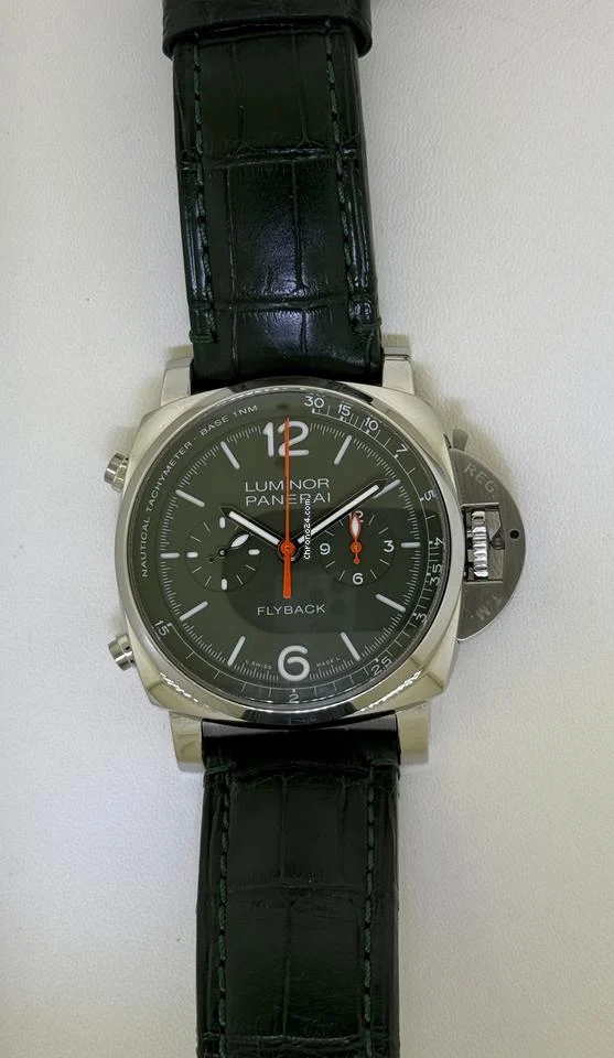 Panerai Luminor Chrono Flyback Verde Militare LIMITED EDITION. SOLD OUT.